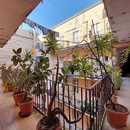 Domus Lou Elegante Appartamento In Trastevere Roma Extérieur photo