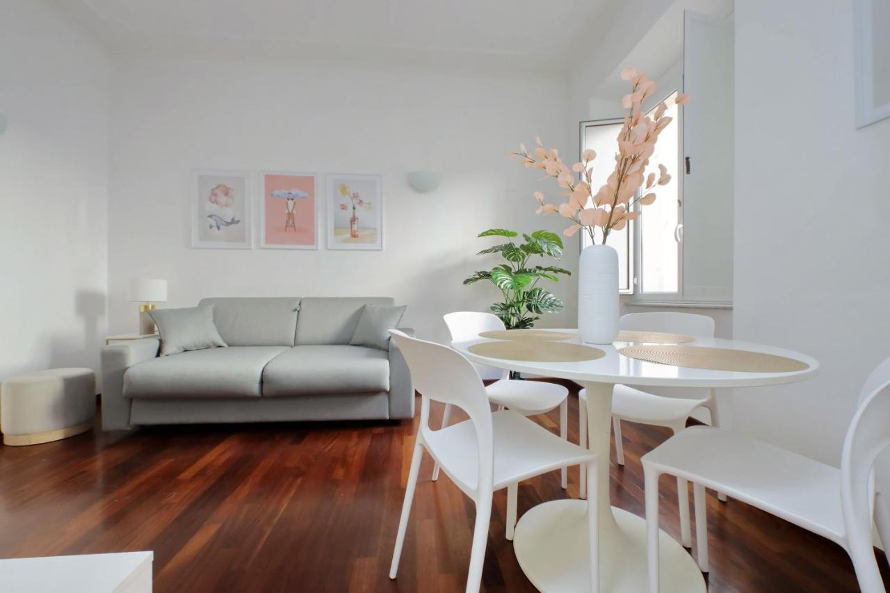Domus Lou Elegante Appartamento In Trastevere Roma Extérieur photo