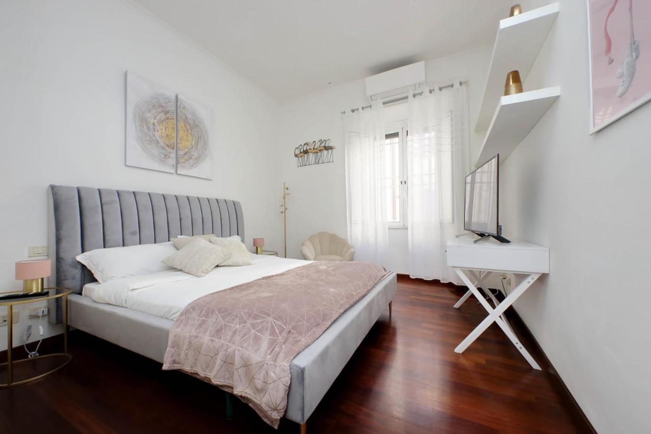 Domus Lou Elegante Appartamento In Trastevere Roma Extérieur photo